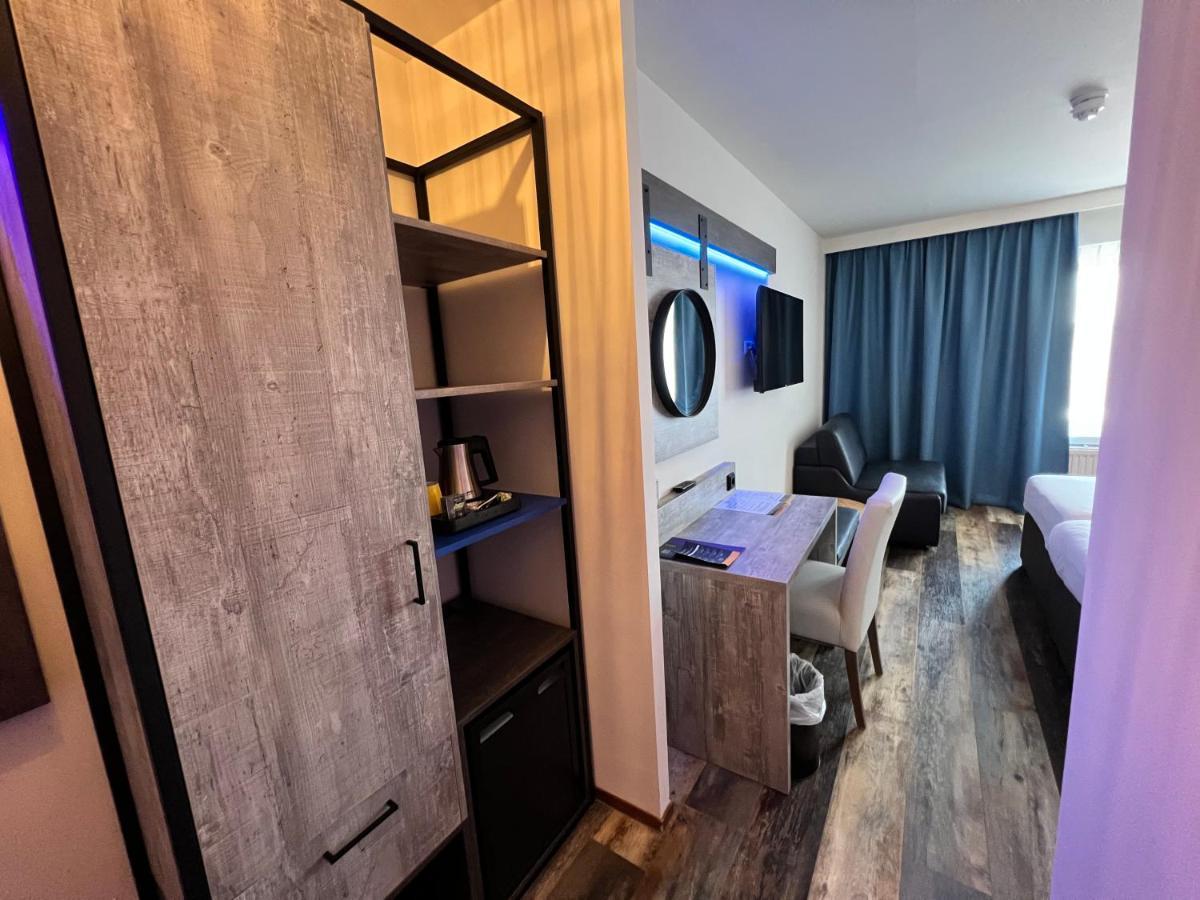 Hotel Nap West-Terschelling Eksteriør billede