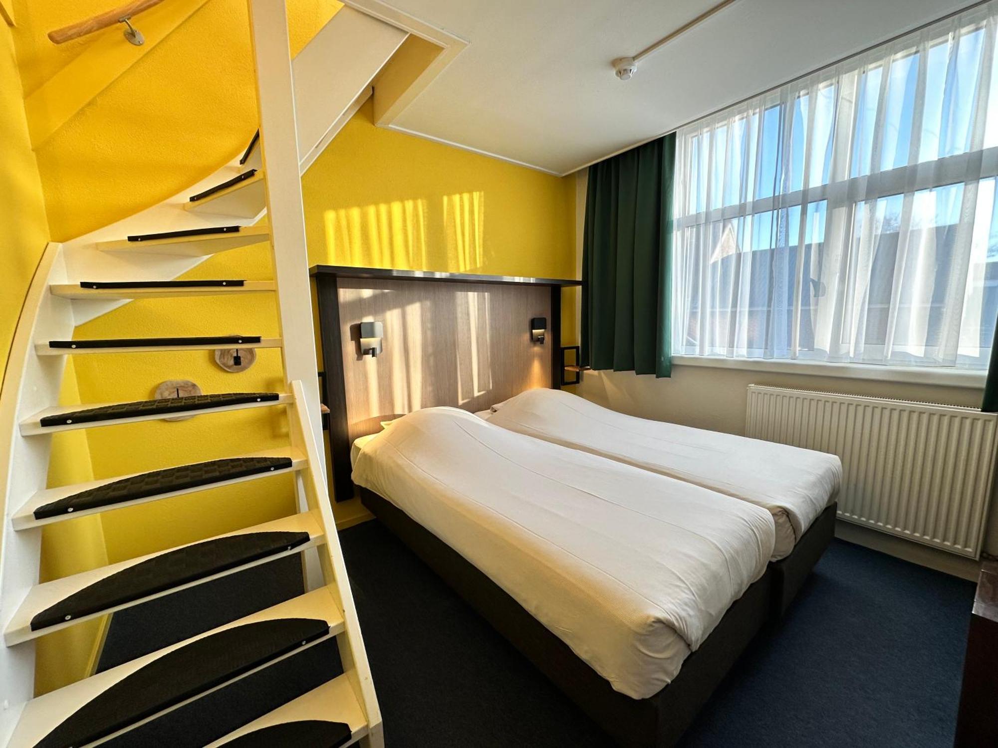 Hotel Nap West-Terschelling Eksteriør billede